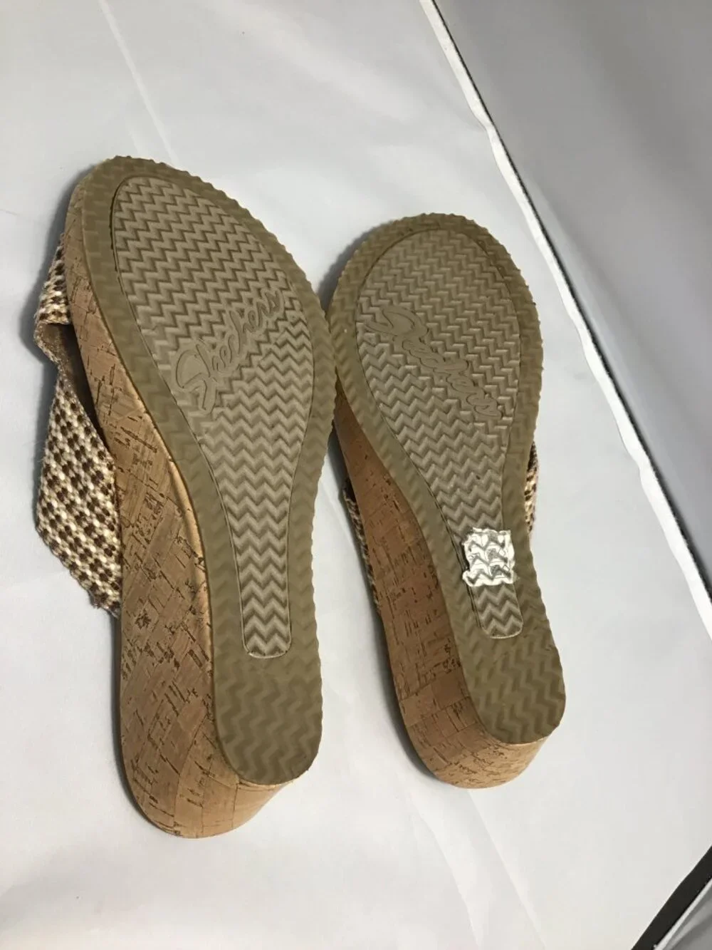 Skechers luxe foam